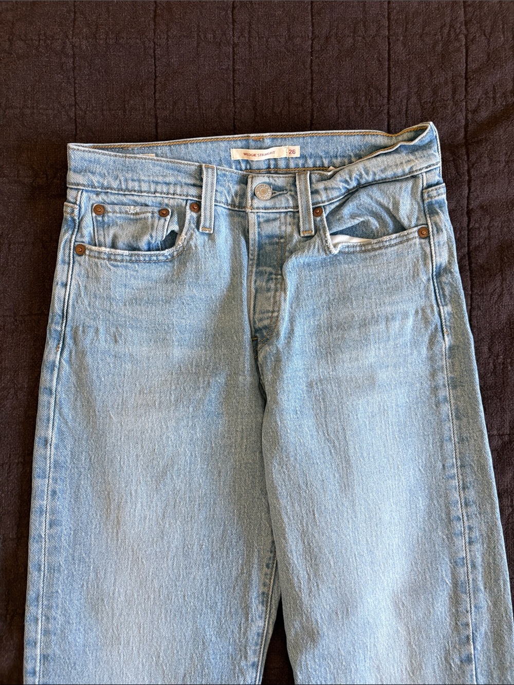 Levi Wedgie Straight Buttonfly lightwash jeans - Picture 5 of 10